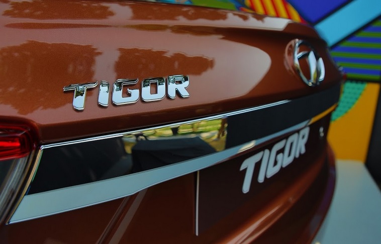 Tata Tigor - First Look, Drive And ME! | #TIGORStyleBack