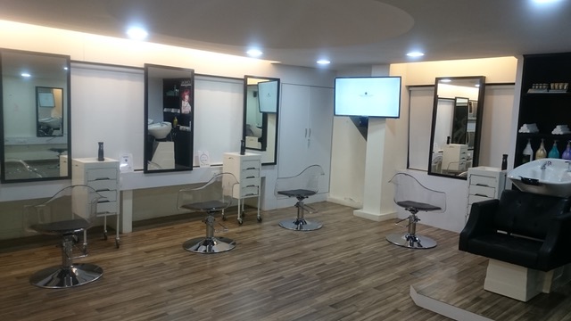 Gagandeep Arora Hair Education & Studio, Pune