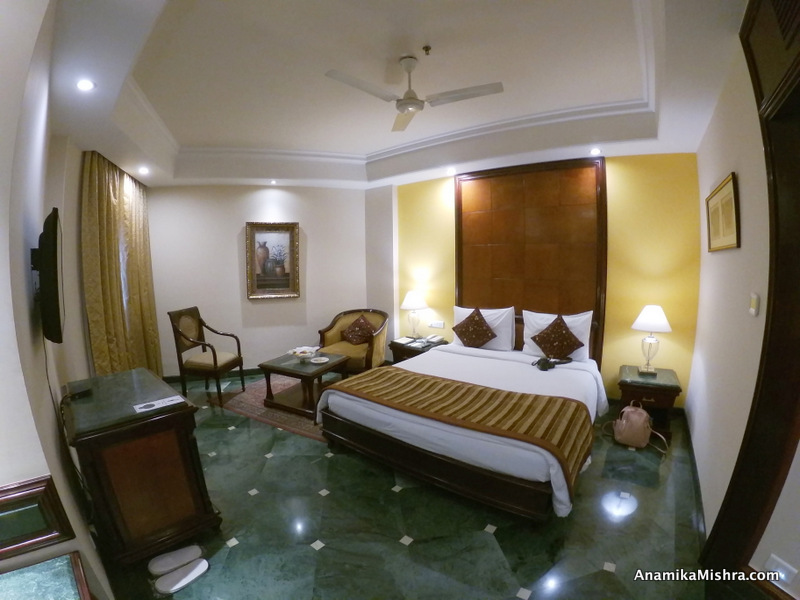 Hotel Mansingh Palace, Agra | Hotel Review