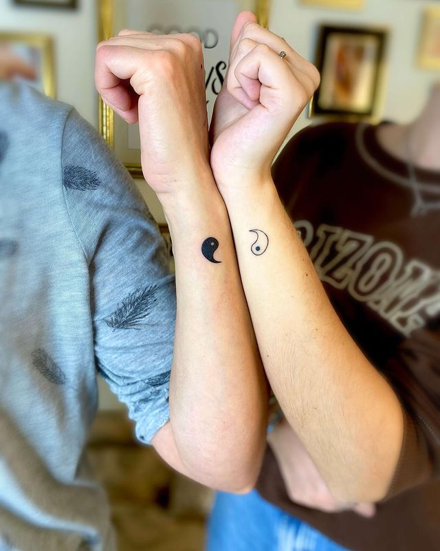 Tattoo uploaded by Vipul Chaudhary • Couple tattoo |tattoo for couples  |Couples tattoo ideas • Tattoodo
