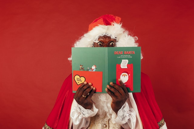 Christmas Secret Santa Game Rules + Gift Ideas