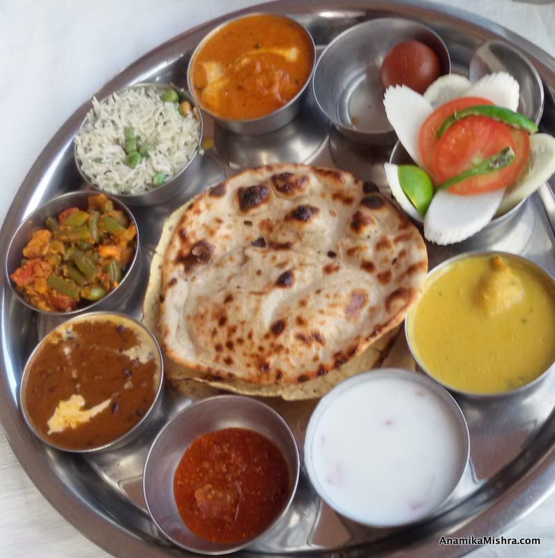 Best Place to Eat Pure Veg in Rishikesh - Chotiwala Review