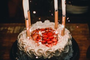 15 IMP. Tips on Planning a MIDNIGHT Birthday Surprise PARTY