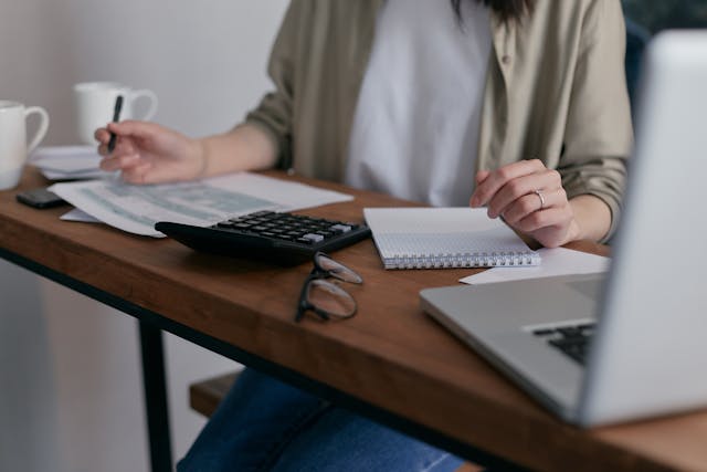 7 Professional Habits To Be Developed By Mid-Twenties