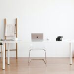 5 Benefits Of Owning Less & Living like a Minimalist