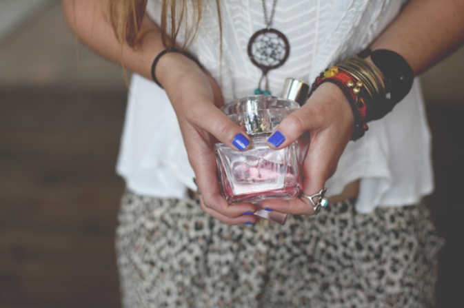 9 Super Tips For Buying, Wearing And Storing Perfume
