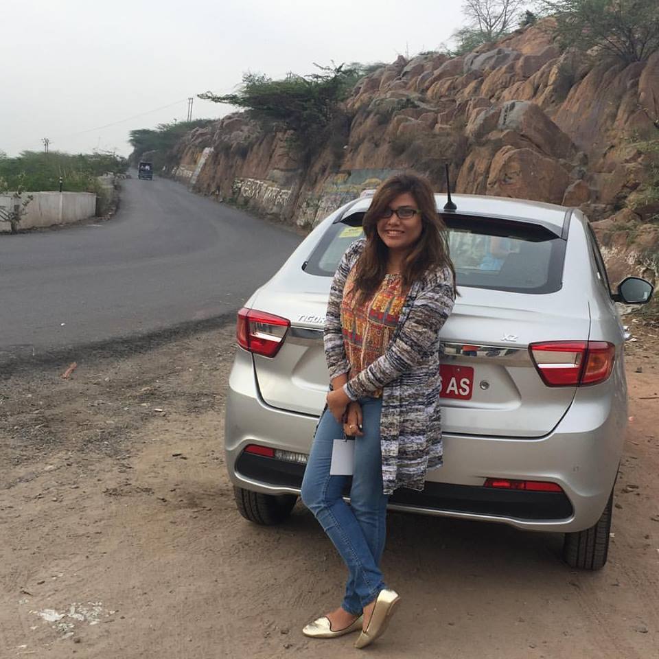 Tata Tigor - First Look, Drive And ME! | #TIGORStyleBack