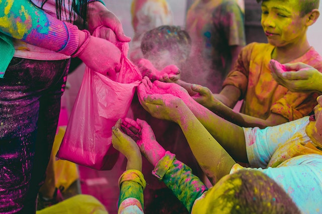 5 Important Holi Safety Tips that You Must Follow
