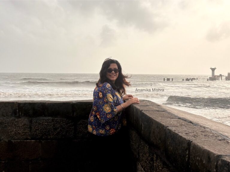 Best Places to Visit in Bandra with Friends