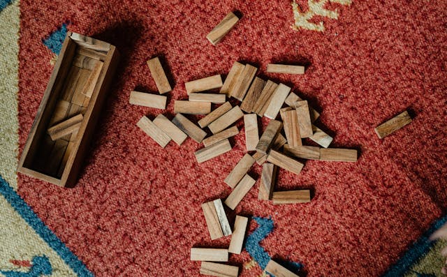 Why Jenga is More Than Just a Game – It’s a Party Icebreaker