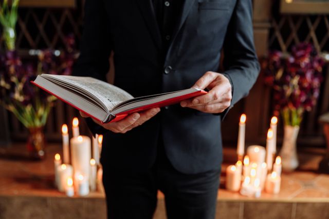 Horror Books to Read on Halloween Night: